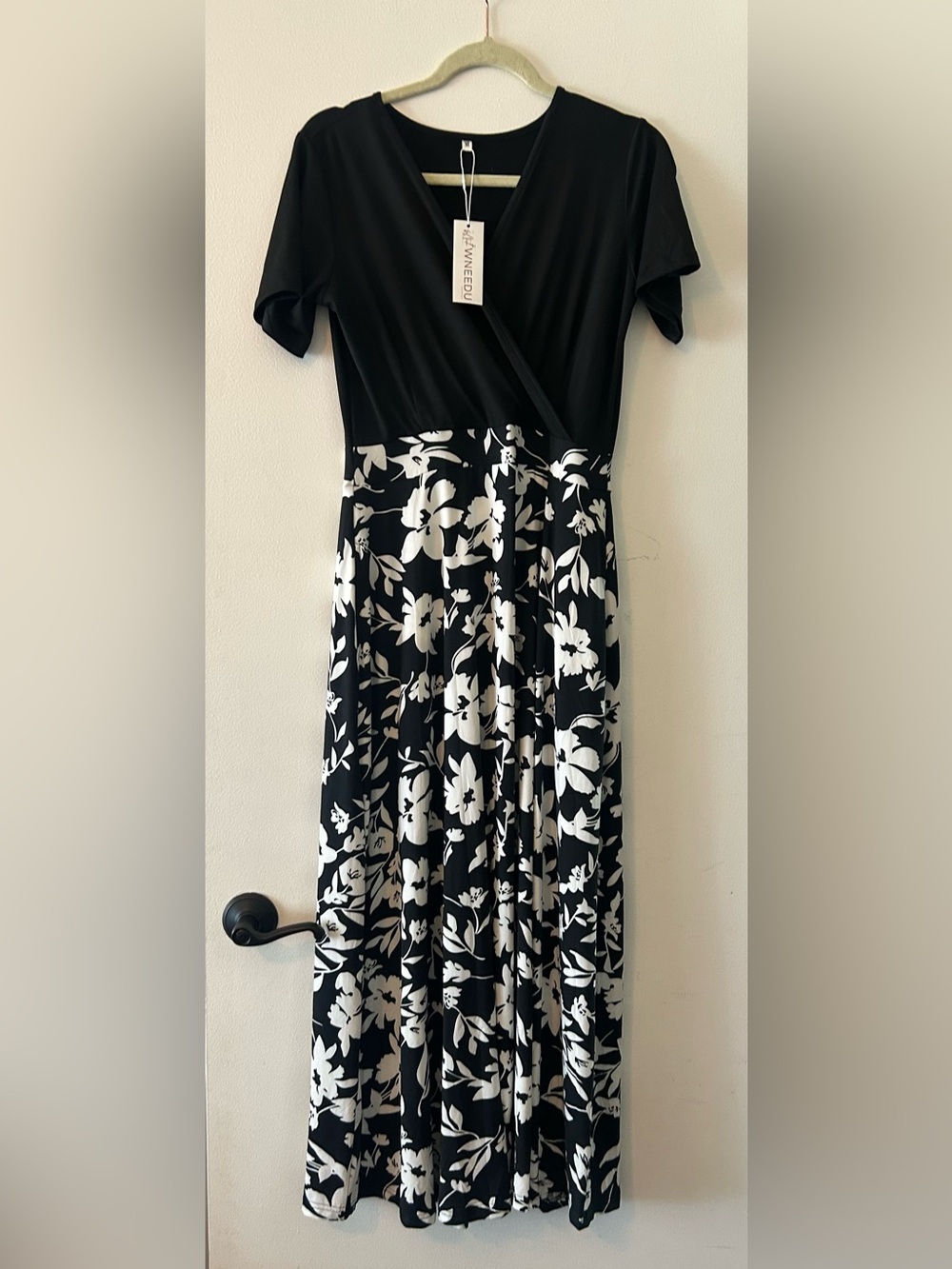 Black & White Floral Maxi Dress - Classic Women's Dress
